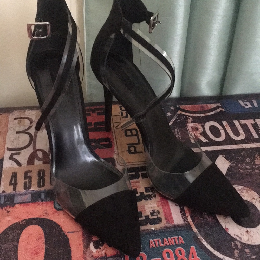 Forever 21 pump